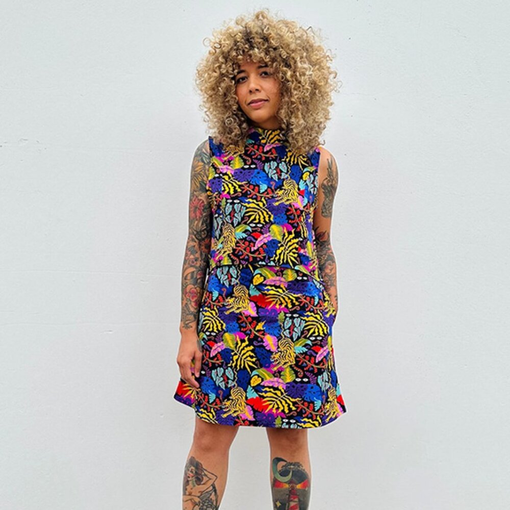 Nooworks Airliner Dress in Tropi Trip - Size L